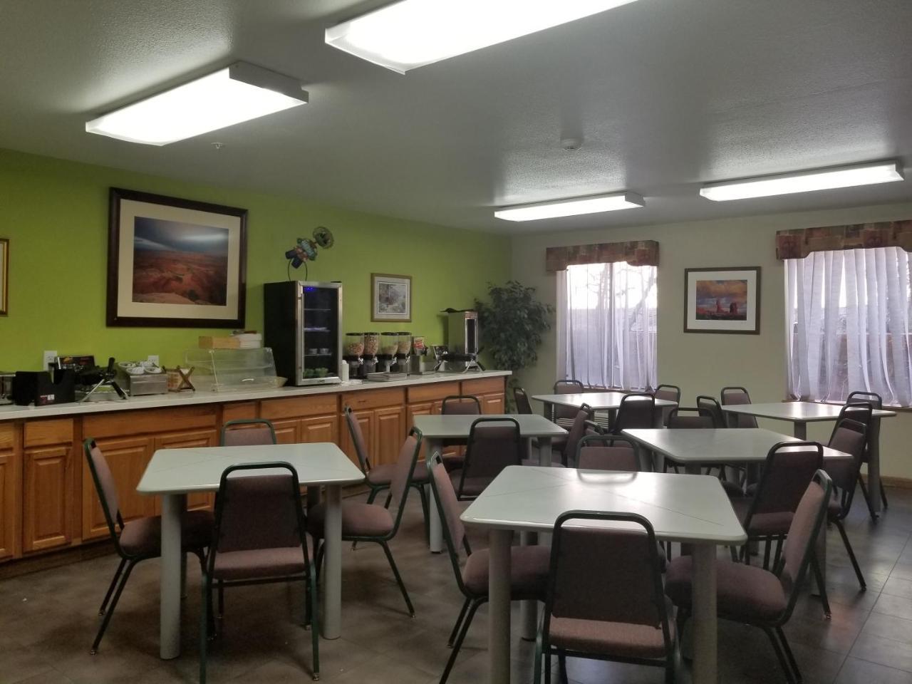 Moab Gateway Inn At Arches Nat'L Park エクステリア 写真